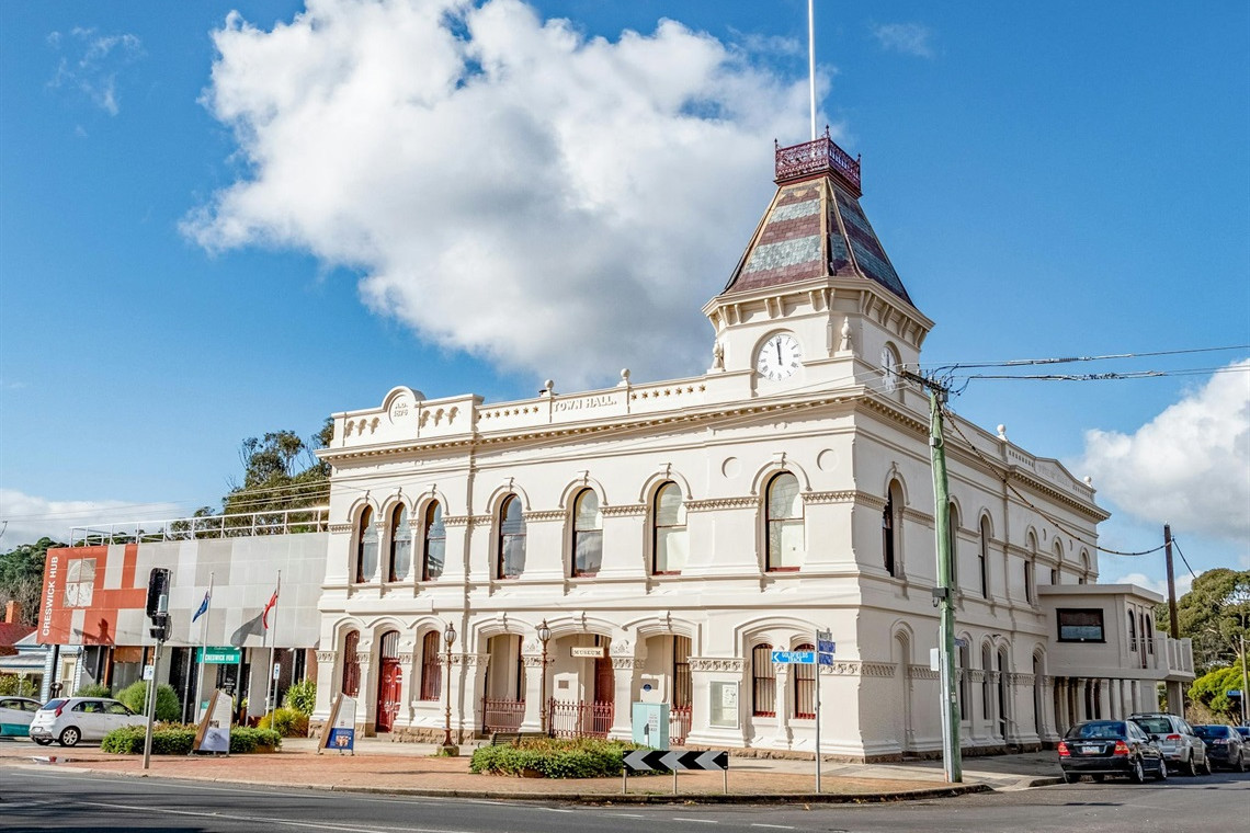 Creswick Town Hall